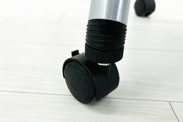 イトーキ ミーティングテーブル 中古  会議机 折りたたみ テーブル 中古オフィス家具 フォールディングテーブル 1800/600/720の画像