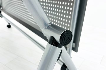 イトーキ ミーティングテーブル 中古  会議机 折りたたみ テーブル 中古オフィス家具 フォールディングテーブル 1800/600/720の画像