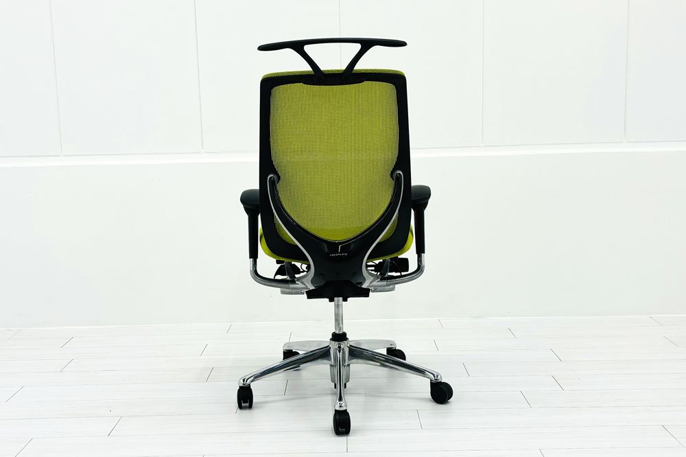 【ポリッシュ脚ピカピカ磨き有！】オカムラ ゼファーチェア 中古 中古オフィス家具 Zephyr 座クッション 背メッシュ 可動肘 グリーンの画像