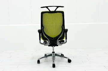 【ポリッシュ脚ピカピカ磨き有！】オカムラ ゼファーチェア 中古 中古オフィス家具 Zephyr 座クッション 背メッシュ 可動肘 グリーンの画像