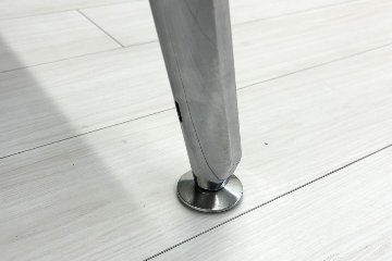 オカムラ プリシード ブーメランデスク 中古 【三台一式タイプ】 幅1200 中古オフィス家具 プライズウッドダークの画像