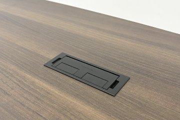 オカムラ プリシード エグゼクティブデスク 中古 幅2100 中古オフィス家具 プライズウッドダーク 2100/100/720の画像