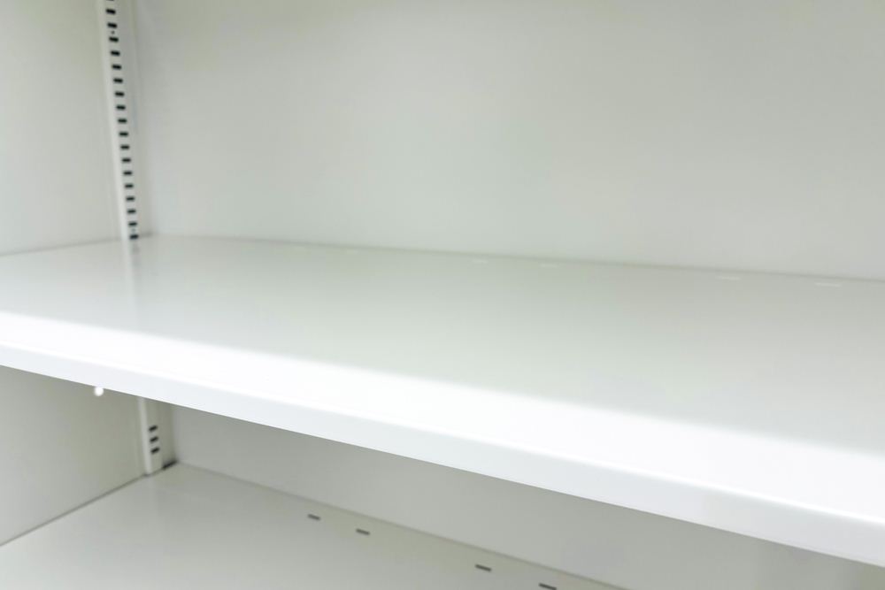 イトーキ シンラインキャビネット 中古 上下セット 3段ラテラル+両開き書庫 キャビネット ホワイト シリンダー錠 900/450/2135の画像