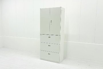 イトーキ シンラインキャビネット 中古 上下セット 3段ラテラル+両開き書庫 キャビネット ホワイト シリンダー錠 900/450/2135の画像