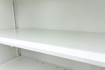 イトーキ シンラインキャビネット 中古 上下セット 3段ラテラル+両開き書庫 キャビネット ホワイト シリンダー錠 900/450/2135の画像