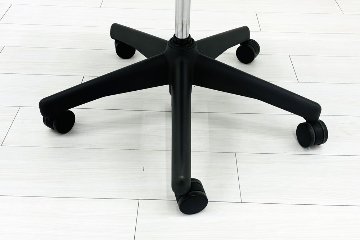 Herman Miller Aeron Chairs アーロンチェア 中古 Bサイズ ライト ハーマンミラー 中古オフィス家具 固定肘 ポスチャーフィットの画像
