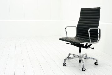 【ポリッシュ脚ピカピカ磨き有！】 イームズ アルミナムグループチェア 2018年製 中古 エグゼクティブチェア チャールズ&レイ・イームズ ハーマンミラー Herman Miller 4226の画像