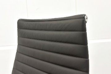 【ポリッシュ脚ピカピカ磨き有！】 イームズ アルミナムグループチェア 2018年製 中古 エグゼクティブチェア チャールズ&レイ・イームズ ハーマンミラー Herman Miller 4226の画像