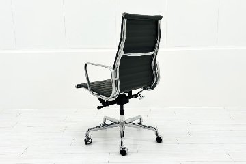 【ポリッシュ脚ピカピカ磨き有！】 イームズ アルミナムグループチェア 2018年製 中古 エグゼクティブチェア チャールズ&レイ・イームズ ハーマンミラー Herman Miller 4226の画像