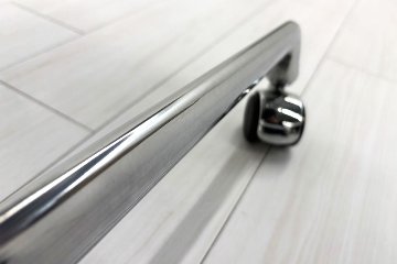 【ポリッシュ脚ピカピカ磨き有！】 イームズ アルミナムグループチェア 2018年製 中古 エグゼクティブチェア チャールズ&レイ・イームズ ハーマンミラー Herman Miller 4226の画像