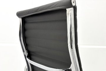 【ポリッシュ脚ピカピカ磨き有！】 イームズ アルミナムグループチェア 2018年製 中古 エグゼクティブチェア チャールズ&レイ・イームズ ハーマンミラー Herman Miller 4228の画像