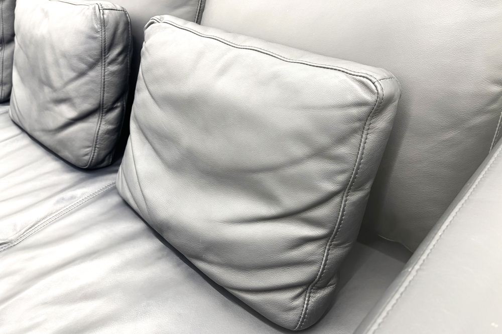 BoConcept ISTRA ボーコンセプト イストラ カウチソファ コーナーソファ 黒本革 レザー 中古オフィス家具の画像