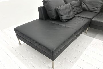 BoConcept ISTRA ボーコンセプト イストラ カウチソファ コーナーソファ 黒本革 レザー 中古オフィス家具の画像