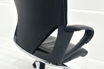  Wilkhahn Modus ウィルクハーン モダスチェア 中古 エグゼクティブチェア マネジメントチェア ブラック 中古オフィス家具 本革張り レザーの画像