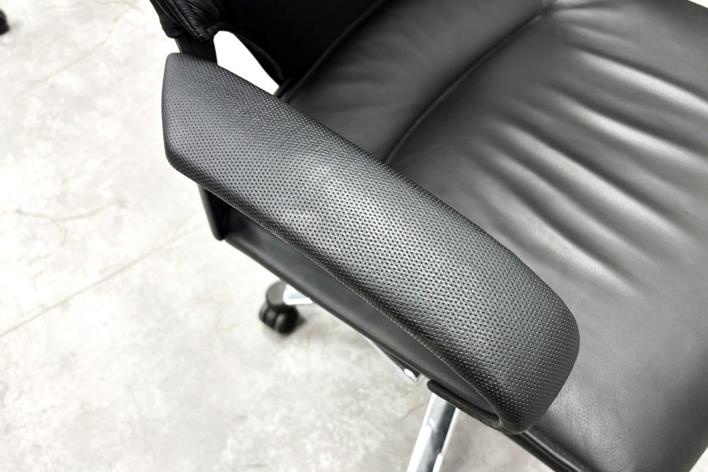  Wilkhahn Modus ウィルクハーン モダスチェア 中古 エグゼクティブチェア マネジメントチェア ブラック 中古オフィス家具 本革張り レザーの画像