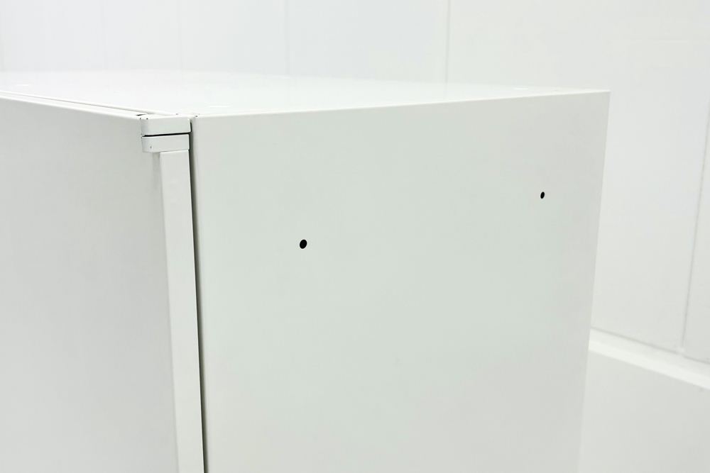 スチール書庫 ホワイト 両開き書庫 スチール 中古 オカムラ レクトライン キャビネット 中古書庫  中古オフィス家具 900/500/1250の画像