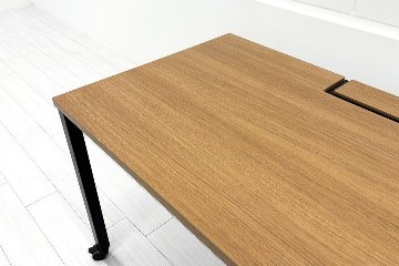 オカムラ アプションフリー Aption Free フレキシブルテーブル 中古 中古オフィス家具 1200/700/720の画像