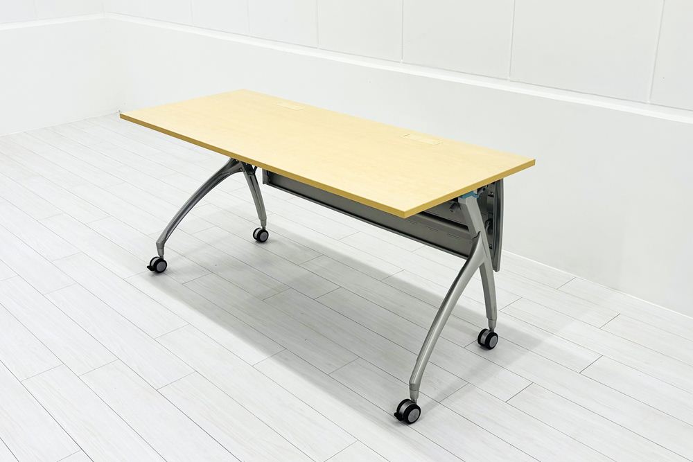 イトーキ ミーティングテーブル 中古  会議机 折りたたみ テーブル 中古オフィス家具 フォールディングテーブル 1500/600/700の画像