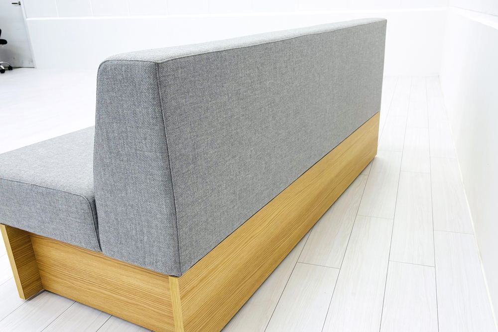 コクヨ デイズオフィス ワイヤードソファー 中古 デイズバウンダリー 3Pソファ DAYS OFFICE 中古オフィス家具 1800/750/750 グレーの画像