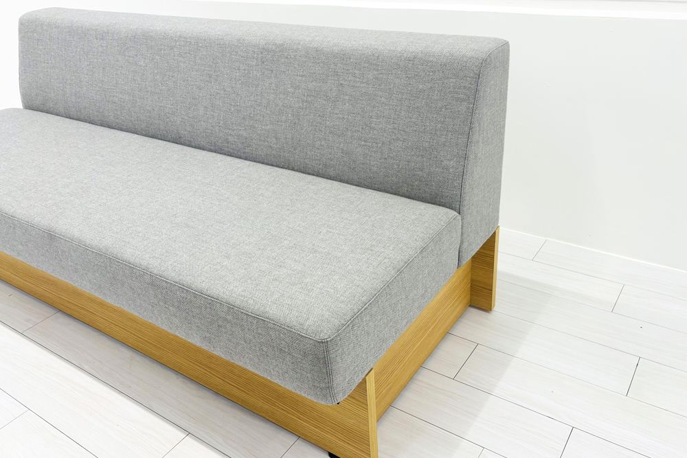 コクヨ デイズオフィス ワイヤードソファー 中古 デイズバウンダリー 3Pソファ DAYS OFFICE 中古オフィス家具 1800/750/750 グレーの画像