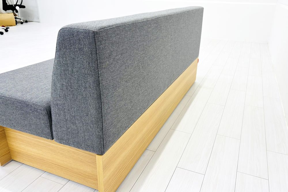 コクヨ デイズオフィス ワイヤードソファー 中古 デイズバウンダリー 3Pソファ DAYS OFFICE 中古オフィス家具 1800/750/750 ダークグレーの画像