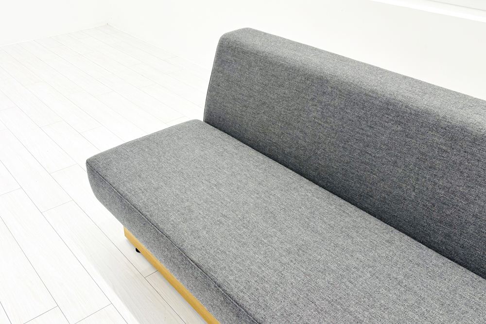 コクヨ デイズオフィス ワイヤードソファー 中古 デイズバウンダリー 3Pソファ DAYS OFFICE 中古オフィス家具 1800/750/750 ダークグレーの画像