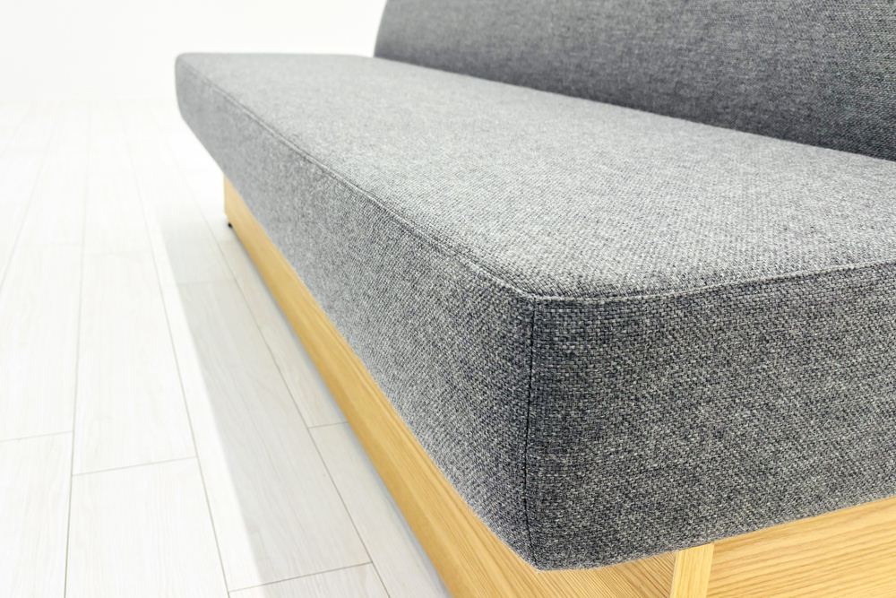 コクヨ デイズオフィス ワイヤードソファー 中古 デイズバウンダリー 3Pソファ DAYS OFFICE 中古オフィス家具 1800/750/750 ダークグレーの画像