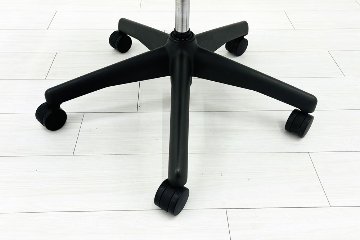 【消耗パーツ交換】 ハーマンミラー アーロンチェア Bサイズ フル装備 中古 ポスチャーフィット Herman Miller Aeron Chair 中古オフィス家具 肘レバータイプの画像