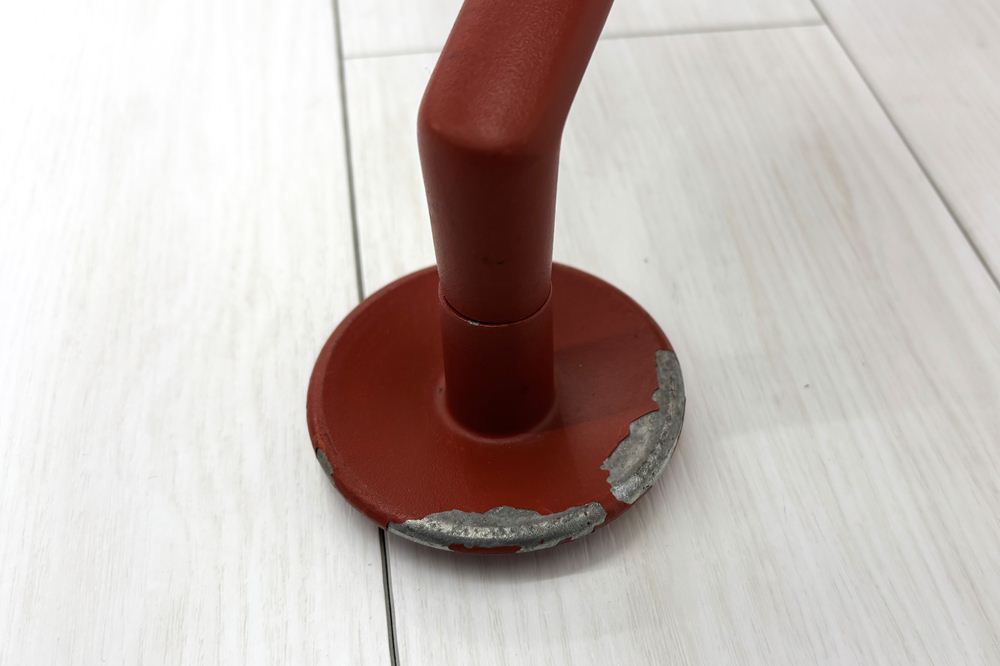 カッシーナ アリアス ローリングフレーム 中古 メッシュ 肘付 Cassina Alias ROLLINGFRAME ミーティングチェア 中古オフィス家具 レッドの画像