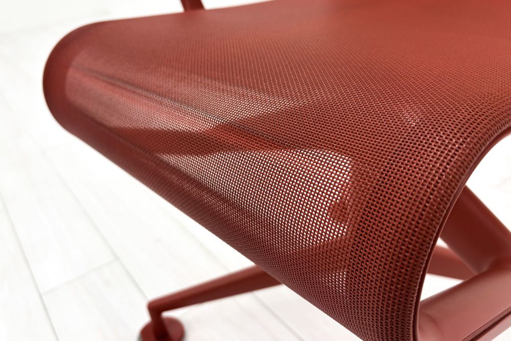 カッシーナ アリアス ローリングフレーム 中古 メッシュ 肘付 Cassina Alias ROLLINGFRAME ミーティングチェア 中古オフィス家具 レッドの画像