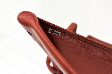 カッシーナ アリアス ローリングフレーム 中古 メッシュ 肘付 Cassina Alias ROLLINGFRAME ミーティングチェア 中古オフィス家具 レッドの画像