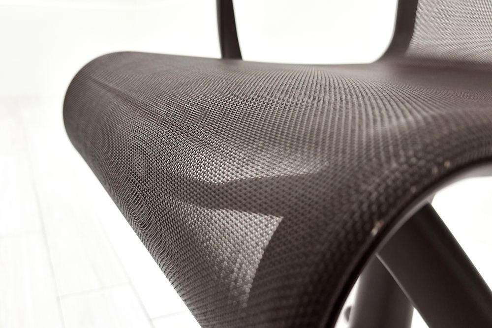 カッシーナ アリアス ローリングフレーム 中古 メッシュ 肘付 Cassina Alias ROLLINGFRAME ミーティングチェア 中古オフィス家具 ブラウンの画像