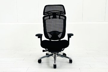 【ポリッシュ脚ピカピカ磨き有！】オカムラ コンテッサセコンダ 大型ヘッドレスト付 Contessa seconda 2018年製 中古 中古オフィス家具 ブラックの画像