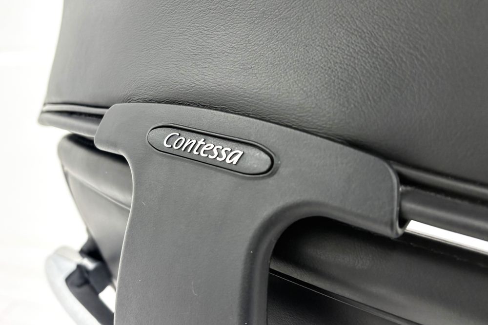【ポリッシュ脚ピカピカ磨き有！】オカムラ コンテッサ 中古 大型ヘッドレスト付 OKAMURA Contessa 中古オフィス家具 ブラック 革 レザーの画像
