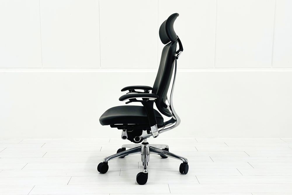 【ポリッシュ脚ピカピカ磨き有！】オカムラ コンテッサ 中古 大型ヘッドレスト付 OKAMURA Contessa 中古オフィス家具 ブラック 革 レザーの画像