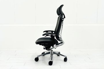 【ポリッシュ脚ピカピカ磨き有！】オカムラ コンテッサ 中古 大型ヘッドレスト付 OKAMURA Contessa 中古オフィス家具 ブラック 革 レザーの画像