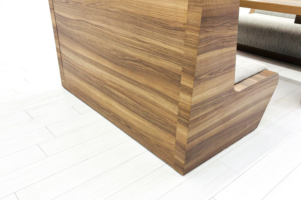 201° 【3点セット】LTL - SOFA ハイバックベンチ LTL - DESK ミーティングテーブル 中古 中古オフィス家具の画像