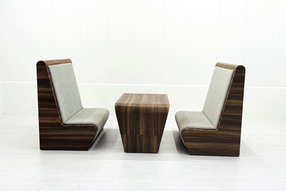 201° 【3点セット】LTL - SOFA ハイバックベンチ LTL - DESK ミーティングテーブル 中古 中古オフィス家具の画像