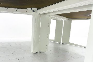 【3台セット】 オカムラ ブーメランデスク 120° 1100mm 中古 事務机 中古オフィス家具 ダークブラウン系色の画像