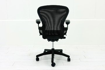 Herman Miller Aeron Chairs アーロンチェア 中古 Bサイズ フル装備 ハーマンミラー 中古オフィス家具 肘ダイヤル シリンダー交換済みの画像