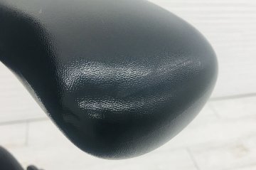 アーロンチェア 中古 Bサイズ フル装備 ハーマンミラー Herman Miller Aeron Chairs 中古オフィス家具 肘レバー シリンダー交換済みの画像