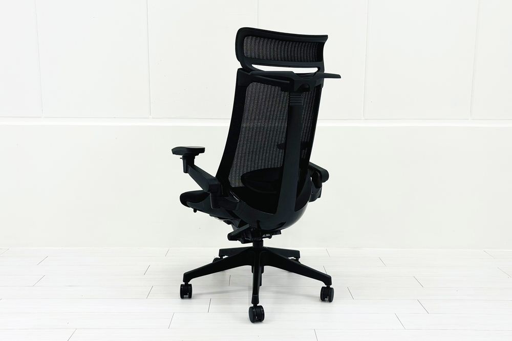 イトーキ アクトチェア 2023年製 中古 エクストラハイバック Act 事務椅子 ITOKI 中古オフィス家具 ブラックの画像