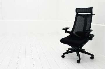イトーキ アクトチェア 2023年製 中古 エクストラハイバック Act 事務椅子 ITOKI 中古オフィス家具 ブラックの画像