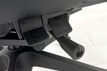 イトーキ アクトチェア 2023年製 中古 エクストラハイバック Act 事務椅子 ITOKI 中古オフィス家具 ブラックの画像