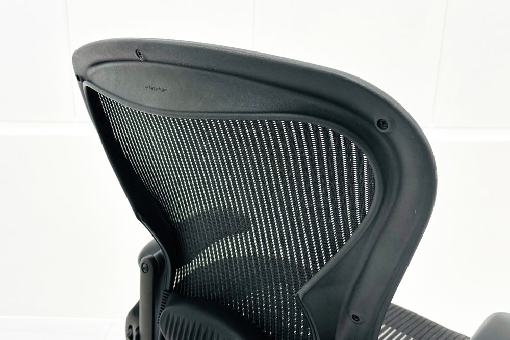 【消耗パーツ交換】 Aeron Chairs アーロンチェア 中古 Bサイズ フル装備 ハーマンミラー Herman Miller 中古オフィス家具 ランバーサポート 肘ダイヤルの画像