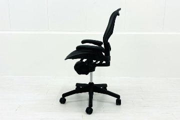 【消耗パーツ交換】 Aeron Chairs アーロンチェア 中古 Bサイズ フル装備 ハーマンミラー Herman Miller 中古オフィス家具 ランバーサポート 肘ダイヤルの画像