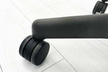 【消耗パーツ交換】 Herman Miller Aeron Chairs アーロンチェア 中古 Bサイズ フル装備 ハーマンミラー ランバーサポート 中古オフィス家具 肘レバータイプの画像