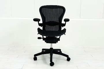 【消耗パーツ交換】 Herman Miller Aeron Chairs アーロンチェア 中古 Bサイズ フル装備 ハーマンミラー ランバーサポート 中古オフィス家具 肘レバータイプの画像