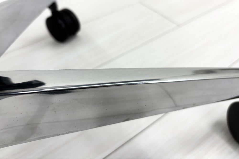 イトーキ フリップフラップチェア 2019年製 中古 エクストラハイバック 事務椅子 ITOKI FLIP FLAP 中古オフィス家具 ブラックの画像