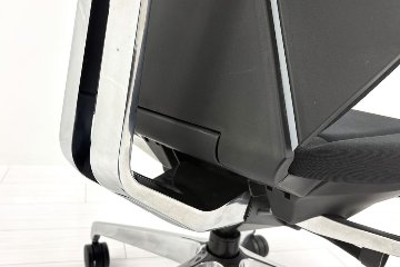 イトーキ フリップフラップチェア 2019年製 中古 エクストラハイバック 事務椅子 ITOKI FLIP FLAP 中古オフィス家具 ブラックの画像